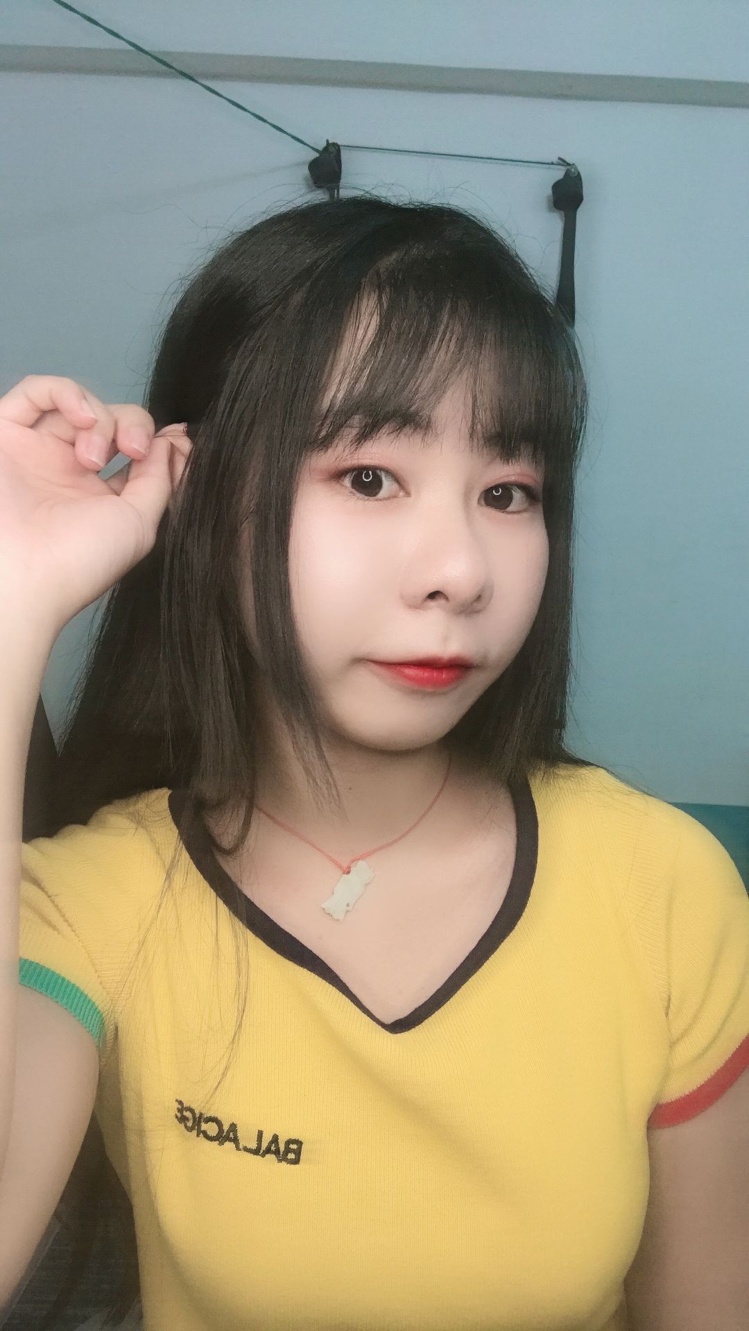 腿毛浓密的小仙女??