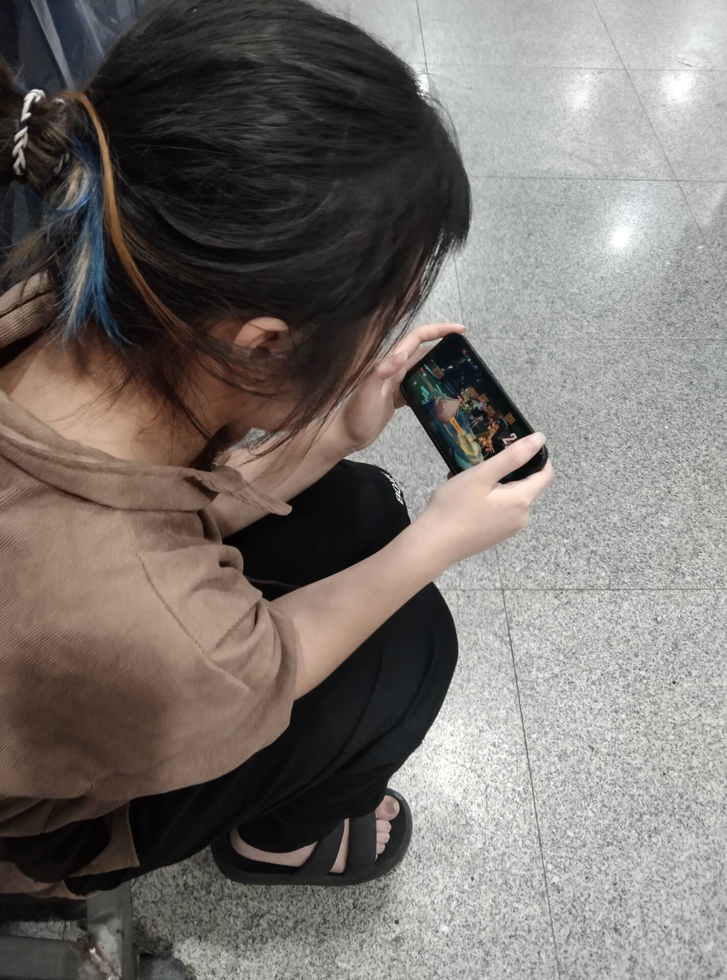 抓个现行
