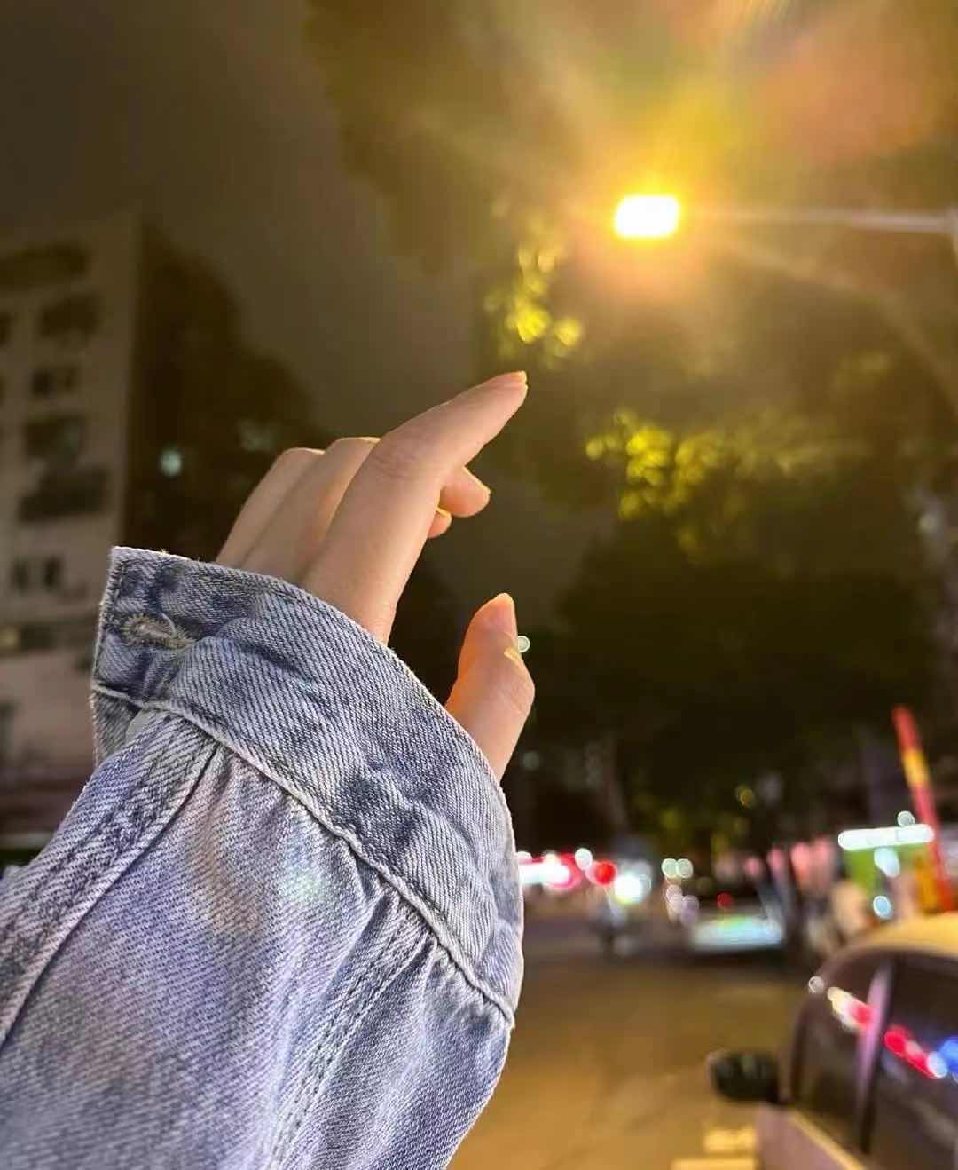 50878